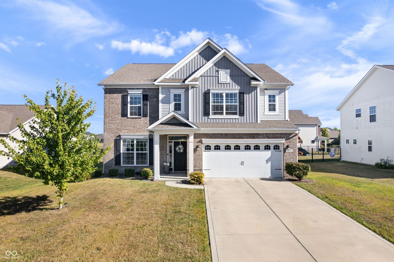 8862 Wicklow Way, Brownsburg, IN 46112 Main Photo