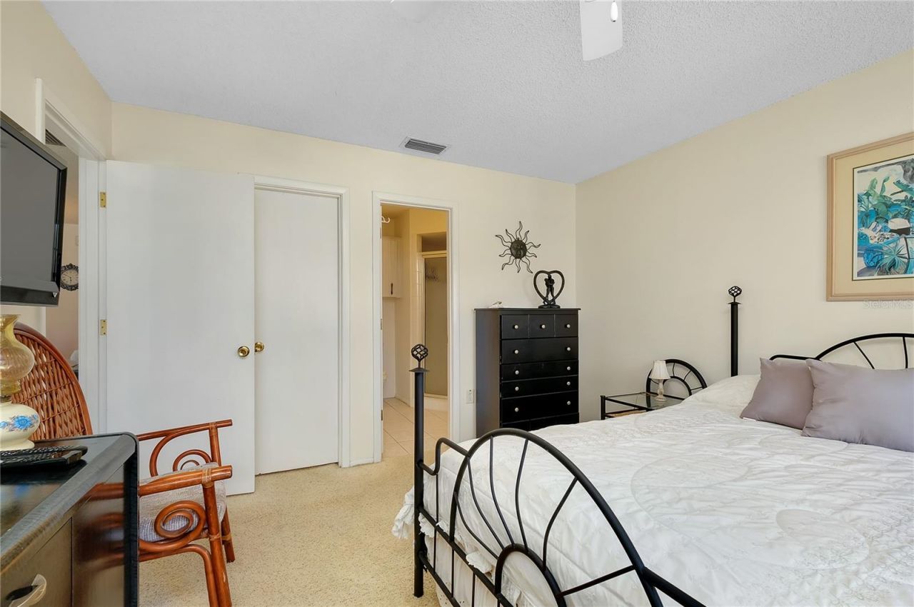 2280 Stickney Point Road, Unit 432, Sarasota, FL 34231 Photo