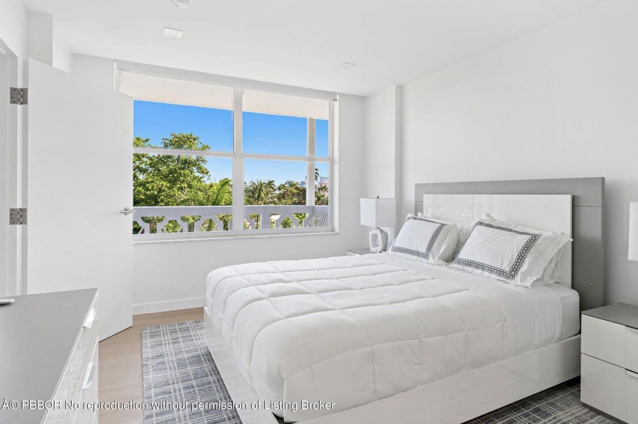 333 Sunset Avenue, Unit 512, Palm Beach, FL 33480 Photo