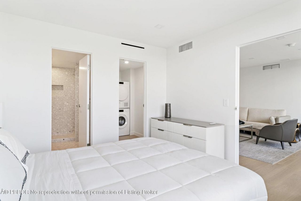 333 Sunset Avenue, Unit 512, Palm Beach, FL 33480 Photo