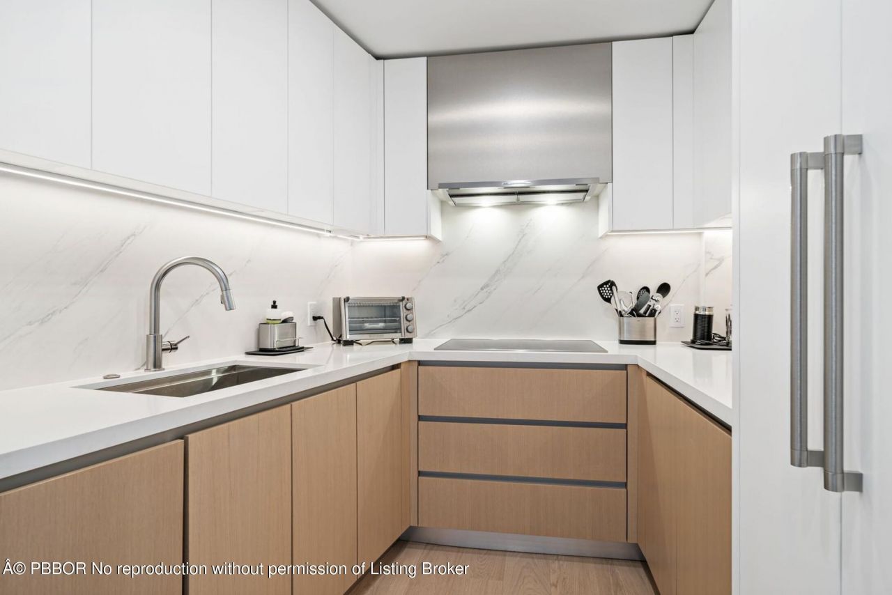333 Sunset Avenue, Unit 512, Palm Beach, FL 33480 Photo
