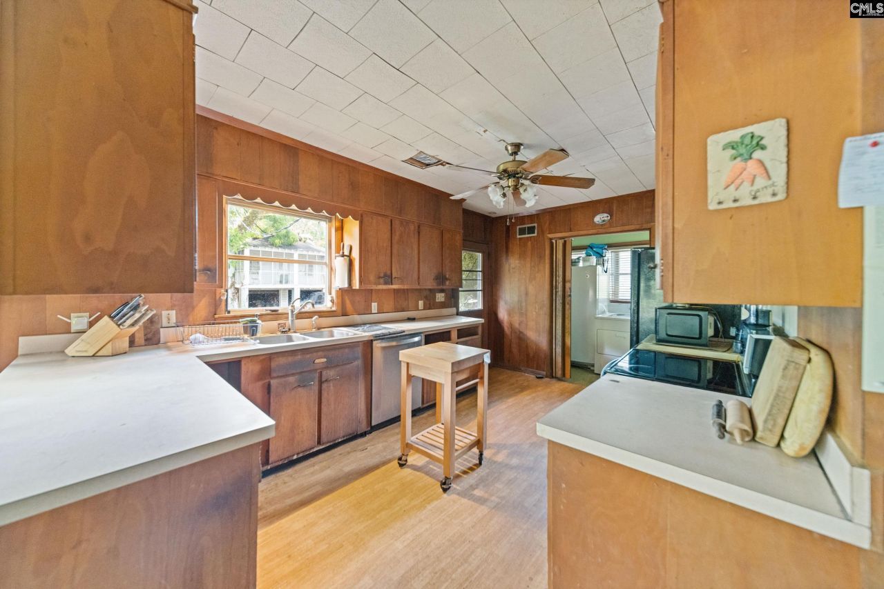 1520 Boundary Street Photo 11