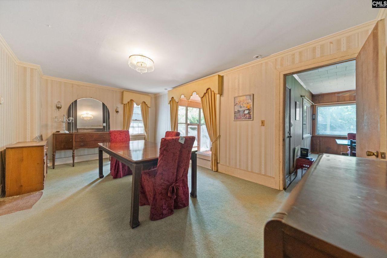 1520 Boundary Street Photo 8