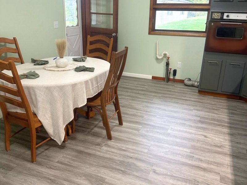 207 W Main Street, Corning, OH 43730 Photo 11