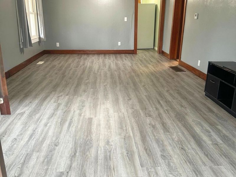 207 W Main Street, Corning, OH 43730 Photo 3