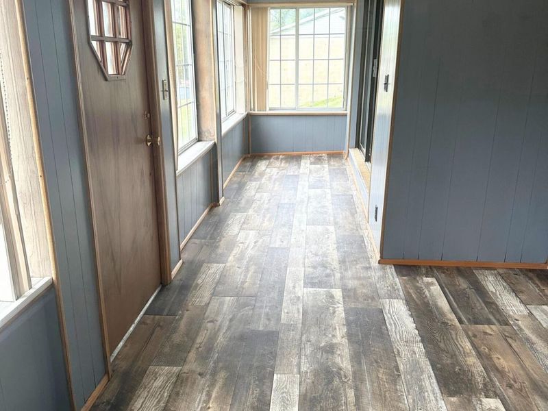 207 W Main Street, Corning, OH 43730 Photo 5