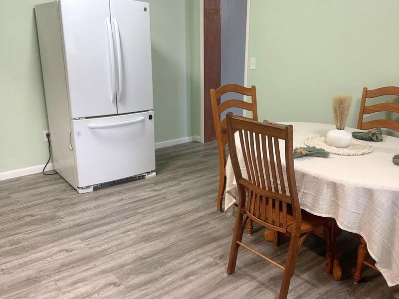 207 W Main Street, Corning, OH 43730 Photo 7