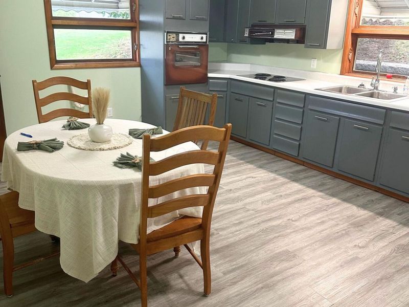 207 W Main Street, Corning, OH 43730 Photo 8