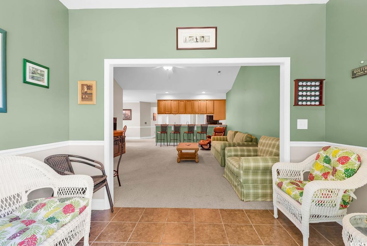 641 Botany Loop Photo 12