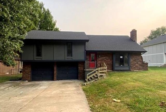 1105 Brookside Place, Raymore, MO 64083 Main Photo