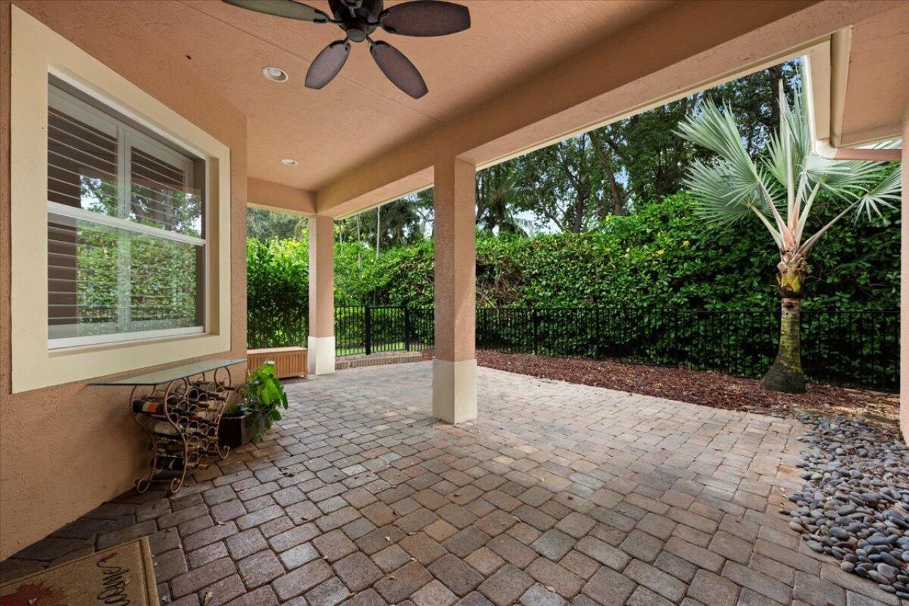 12077 Aviles Circle, Palm Beach Gardens, FL 33418 Photo