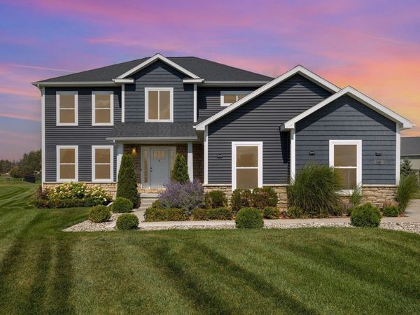 2275 Sandstone Drive, Mt Pleasant, MI 48858