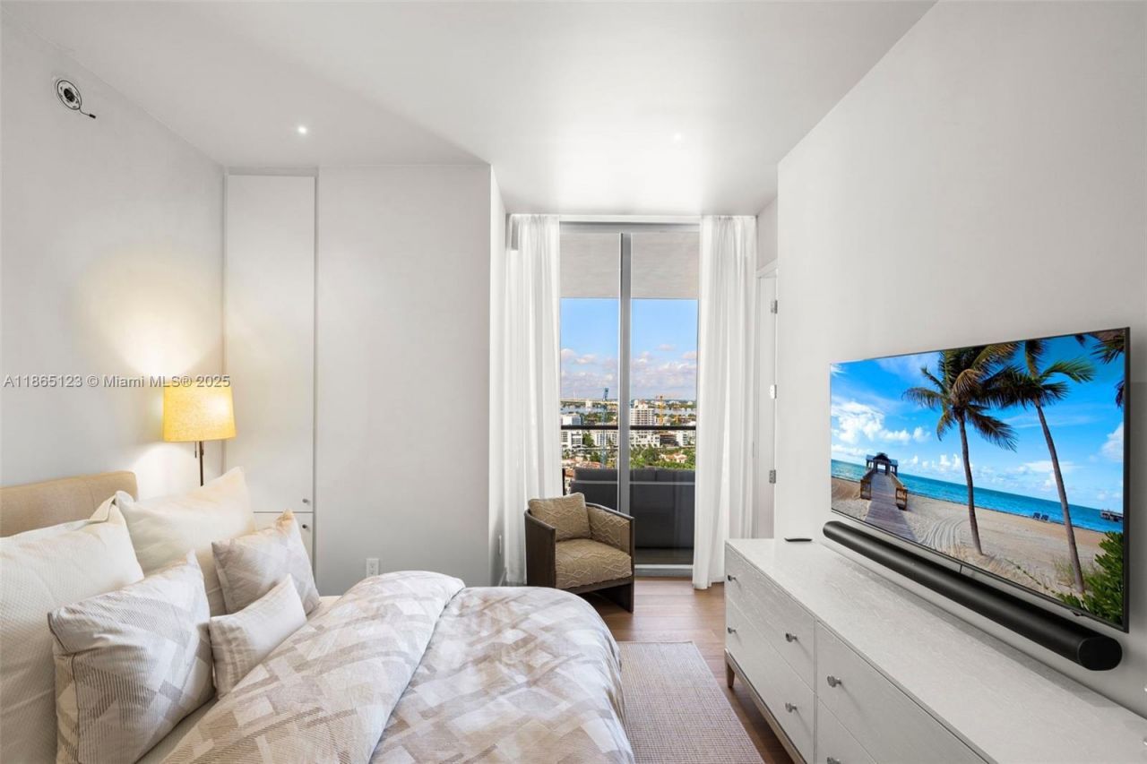 9701 Collins Ave, Unit 1903S, Bal Harbour, FL 33154 Photo