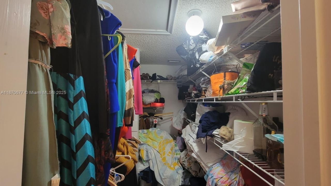 715 Banks Rd, Margate, FL 33063 Photo