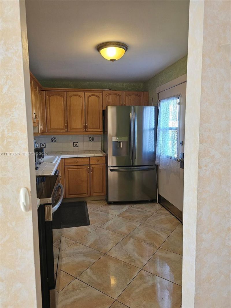 20400 W Country Club Dr, Unit 711, Aventura, FL 33180 Photo