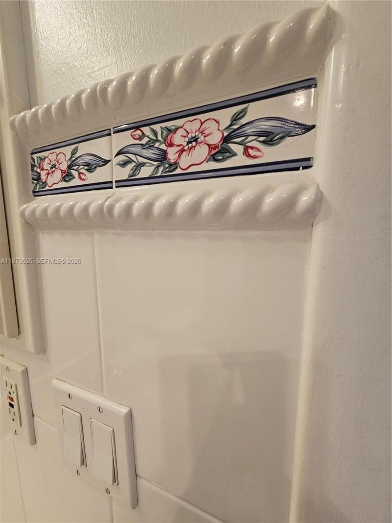 20400 W Country Club Dr, Unit 711, Aventura, FL 33180 Photo