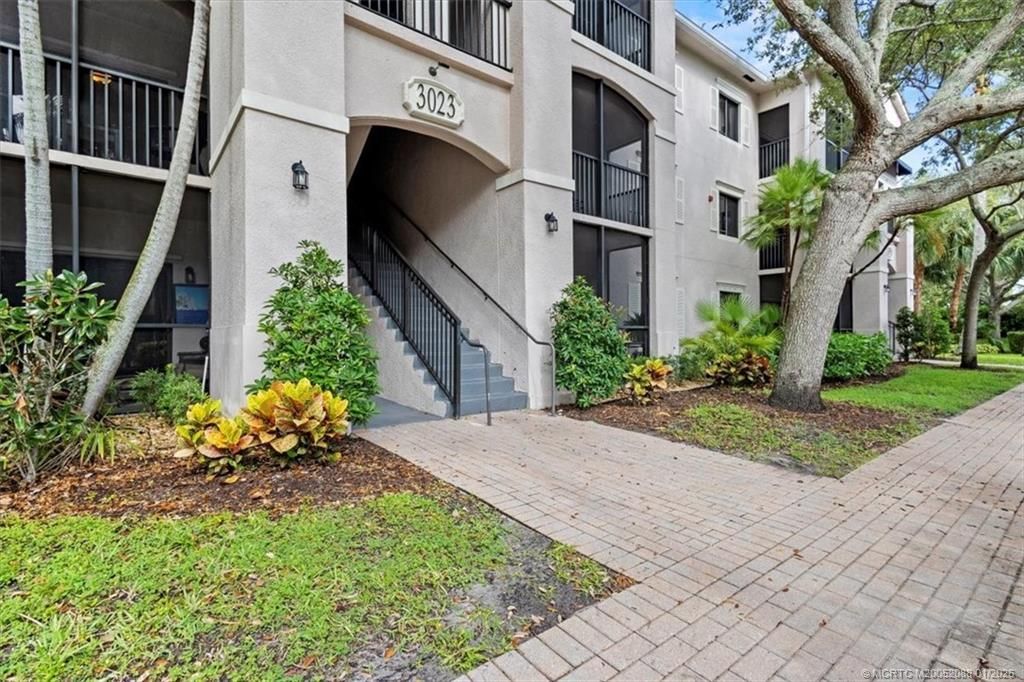 3023 Alcazar Place, Unit 201, Palm Beach Gardens, FL 33410 Photo