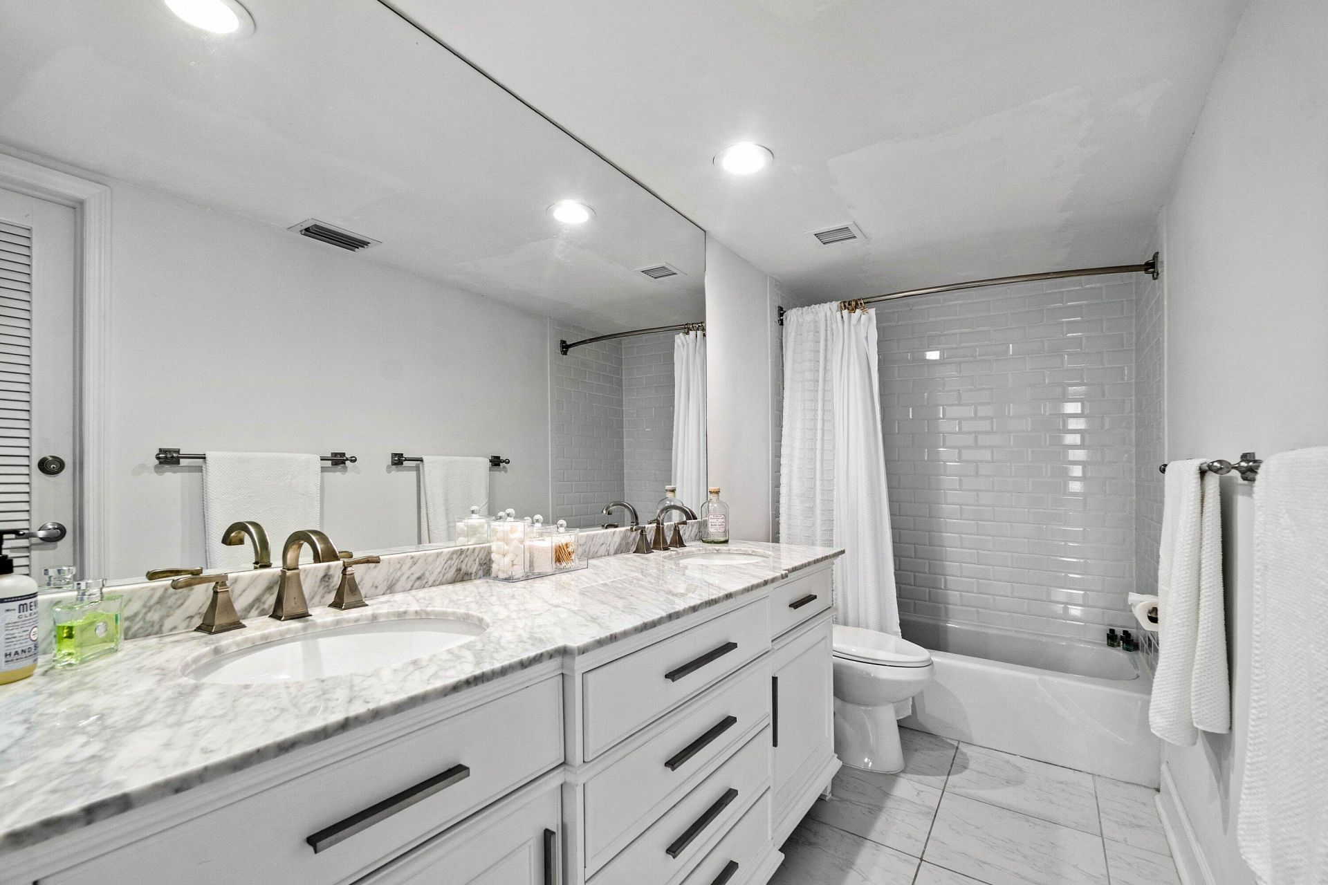 3800 Washington Road, Unit 904, West Palm Beach, FL 33405 Photo