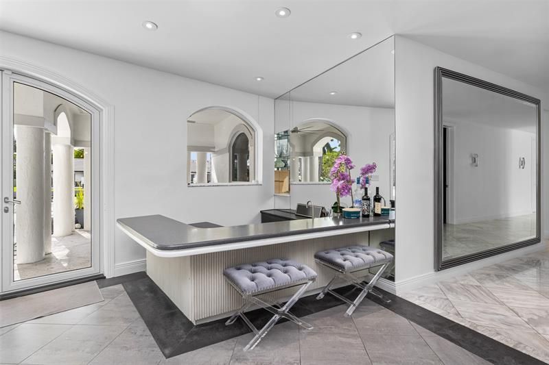 11 Bay Colony Lane, Fort Lauderdale, FL 33308 Photo