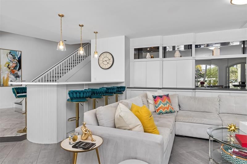 11 Bay Colony Lane, Fort Lauderdale, FL 33308 Photo