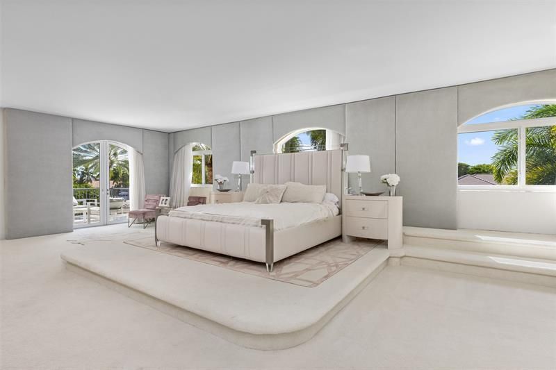 11 Bay Colony Lane, Fort Lauderdale, FL 33308 Photo