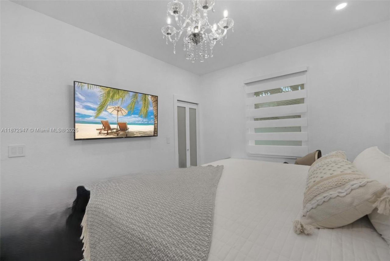 19302 SW 132nd Path, Miami, FL 33177 Photo