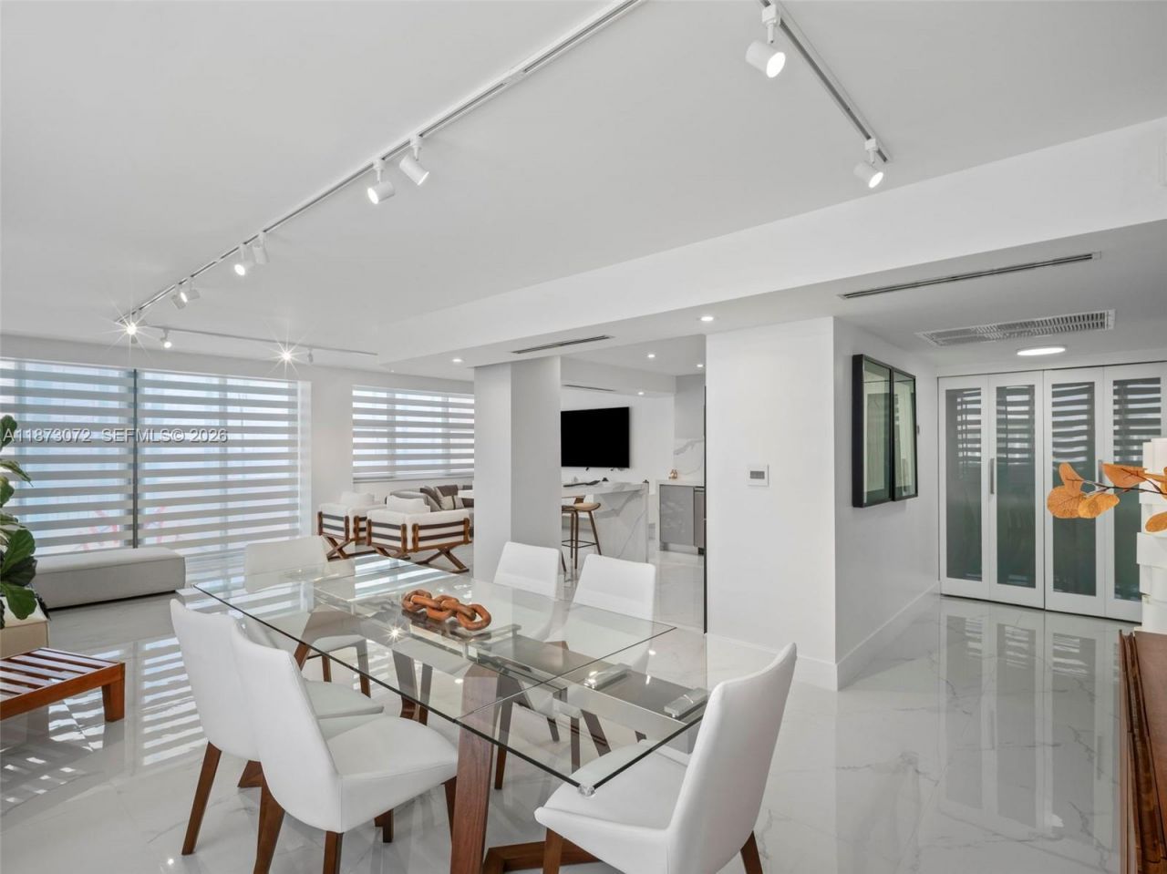 3180 S Ocean Dr, Unit 1101, Hallandale Beach, FL 33009 Photo