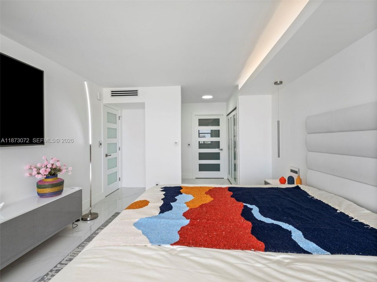 3180 S Ocean Dr, Unit 1101, Hallandale Beach, FL 33009 Photo