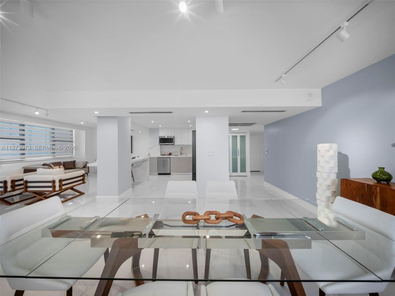 3180 S Ocean Dr, Unit 1101, Hallandale Beach, FL 33009 Photo