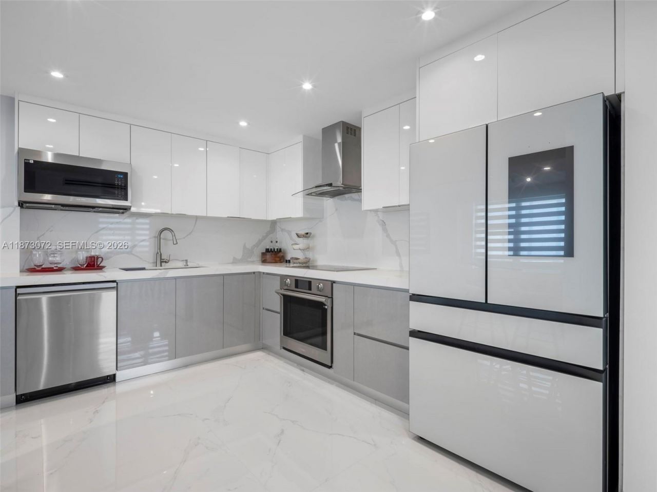 3180 S Ocean Dr, Unit 1101, Hallandale Beach, FL 33009 Photo