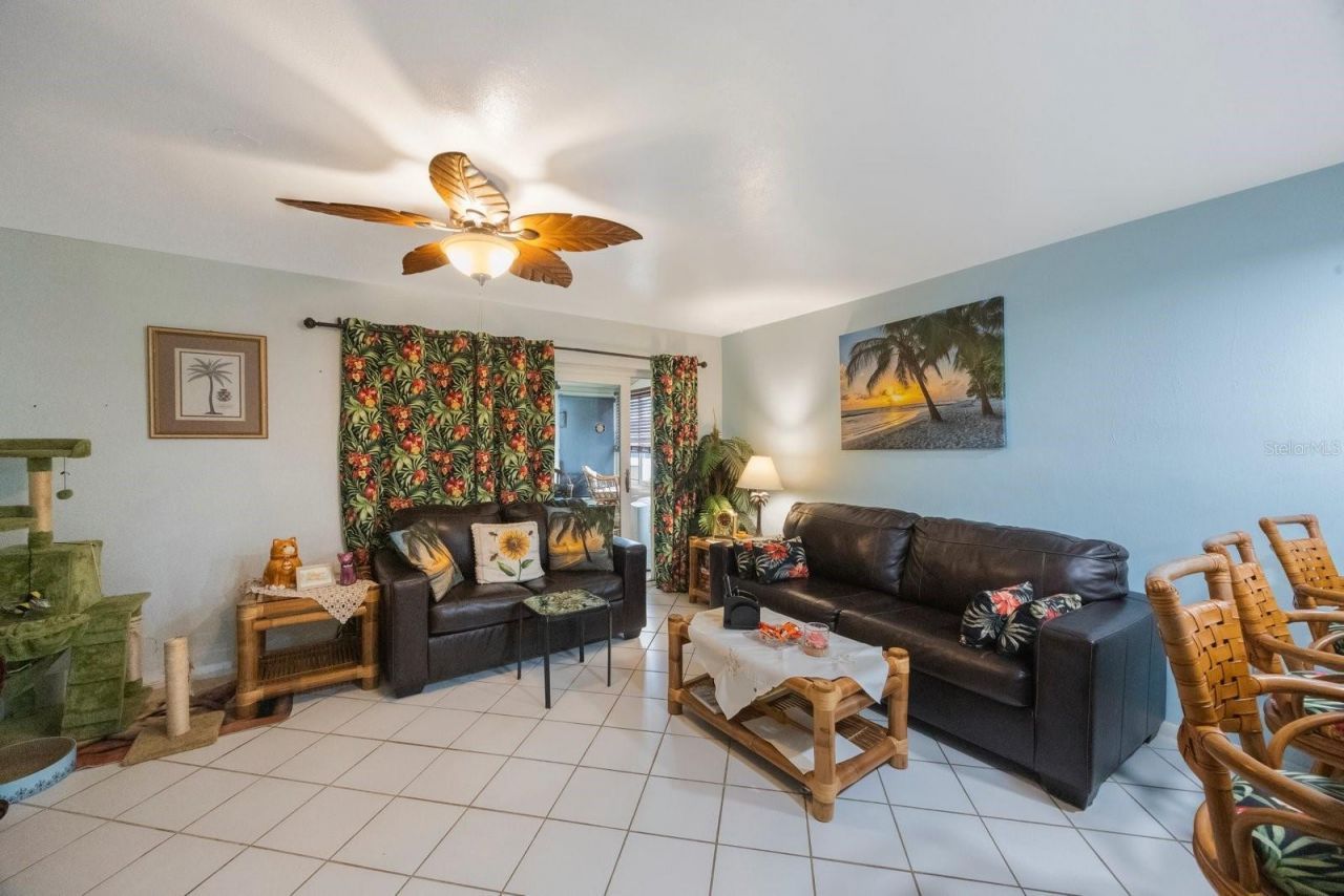 3595 41st Lane S, Unit H, Saint Petersburg, FL 33711 Photo