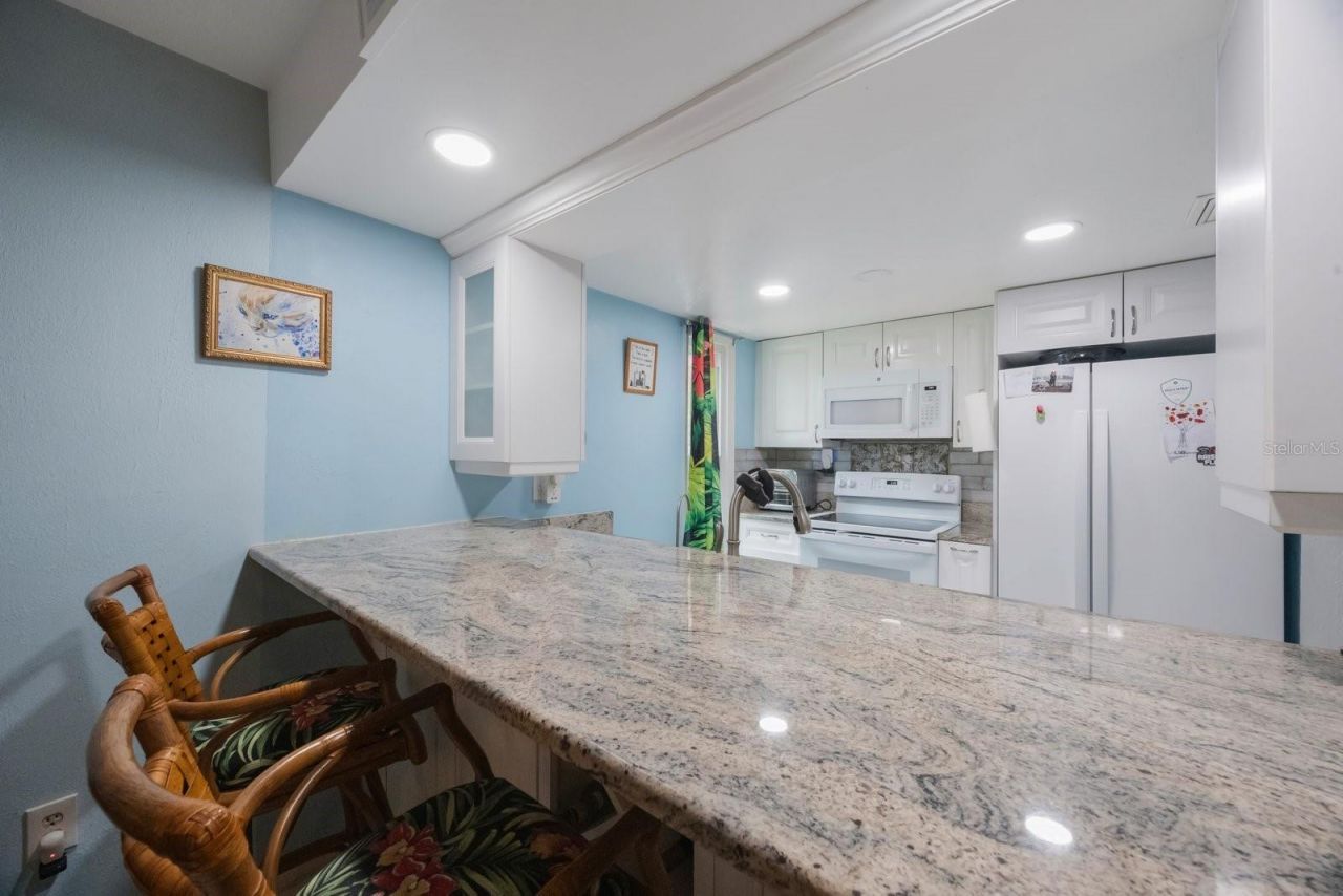 3595 41st Lane S, Unit H, Saint Petersburg, FL 33711 Photo