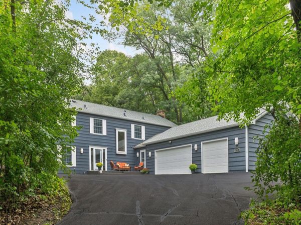 1701 Oakland Road, Minnetonka, MN 55305