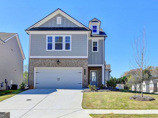 212 Station Overlook Drive, Auburn, GA 30011