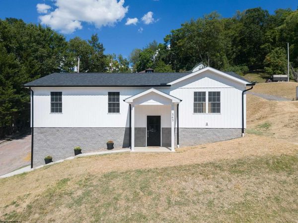 343 E First Street, Weston, WV 26452