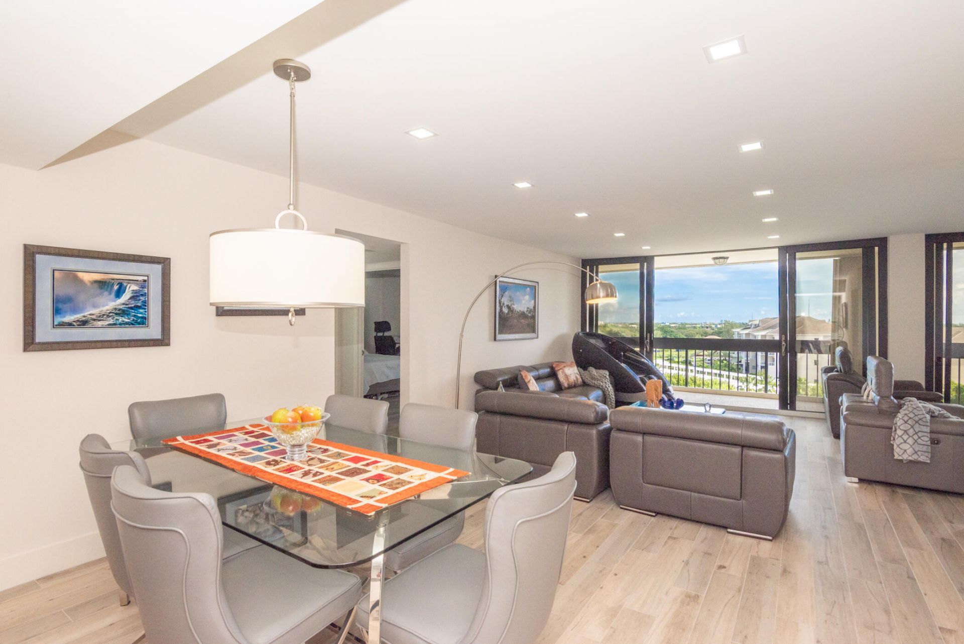 2400 Presidential Way, Unit 801, West Palm Beach, FL 33401 Photo