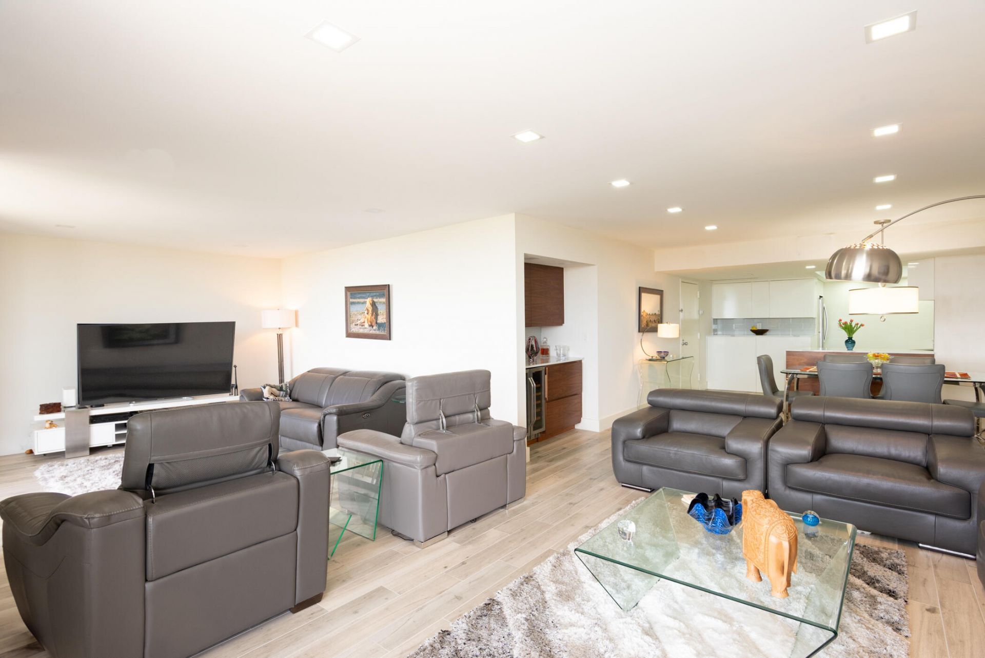 2400 Presidential Way, Unit 801, West Palm Beach, FL 33401 Photo