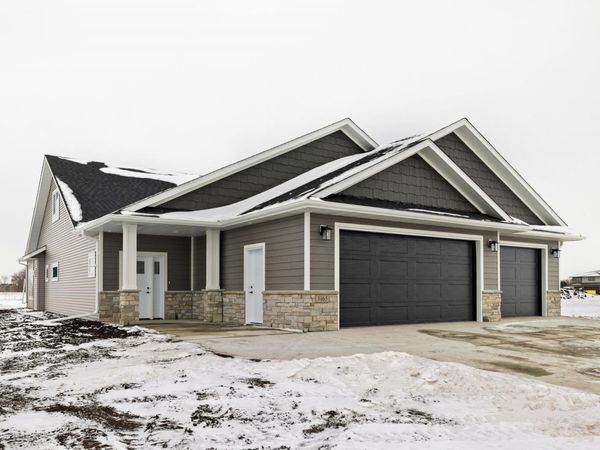 3165 66th Avenue S, Fargo, ND 58104