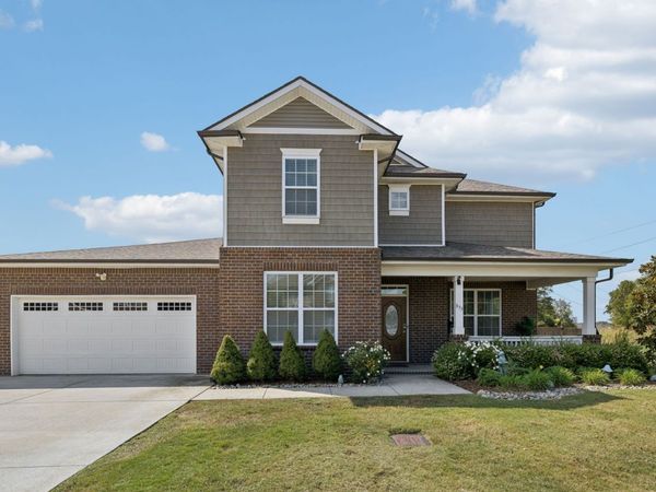 833 Clematis Dr, Smyrna, TN 37167