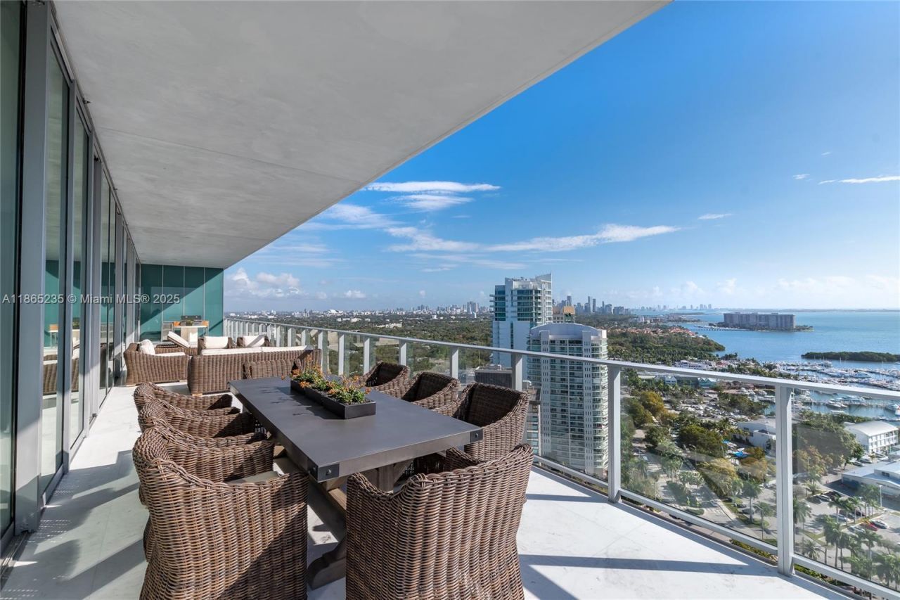 2669 S Bayshore Dr, Unit PH1-N, Coconut Grove, FL 33133 Photo