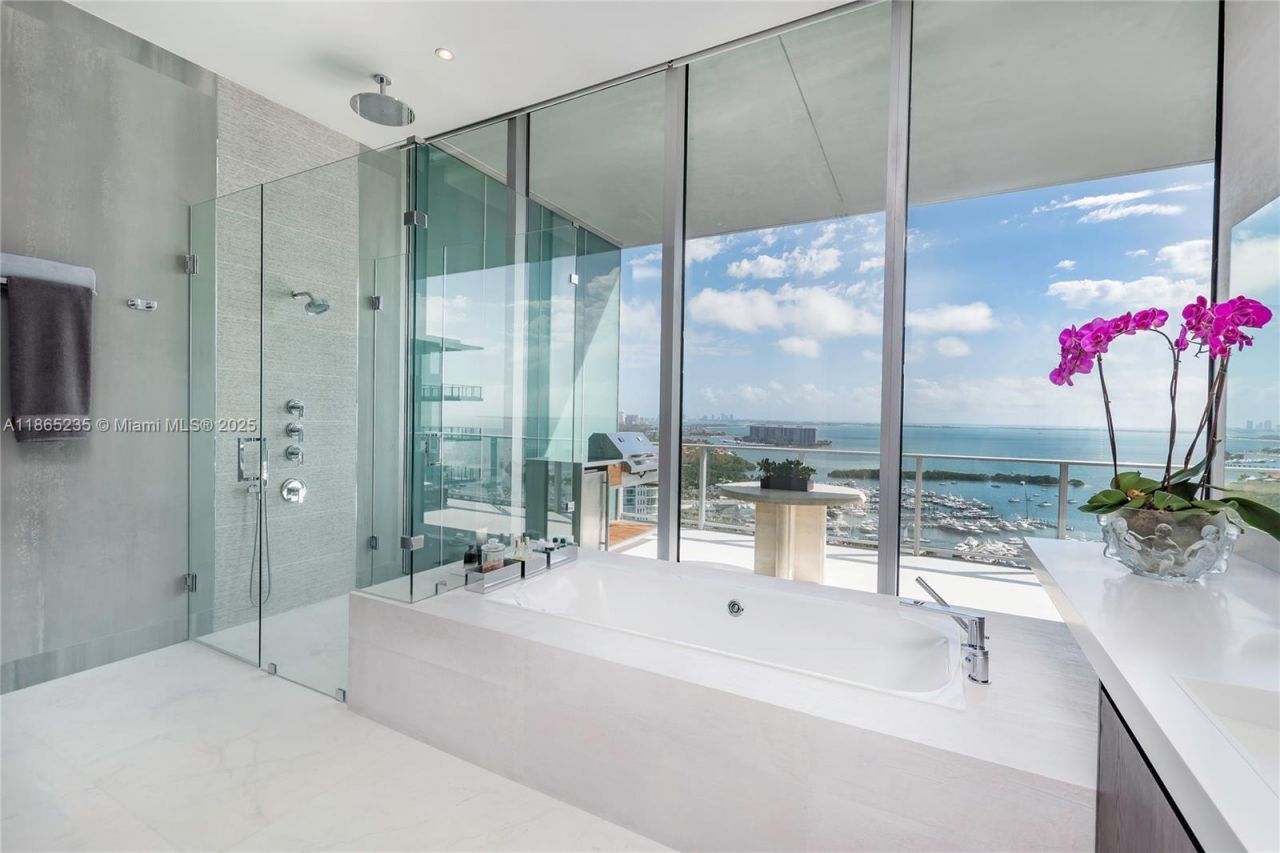 2669 S Bayshore Dr, Unit PH1-N, Coconut Grove, FL 33133 Photo