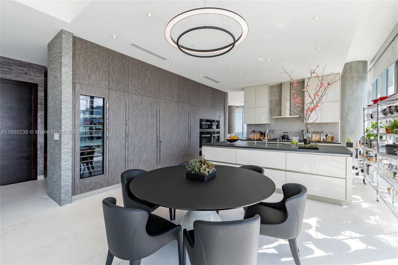 2669 S Bayshore Dr, Unit PH1-N, Coconut Grove, FL 33133 Photo