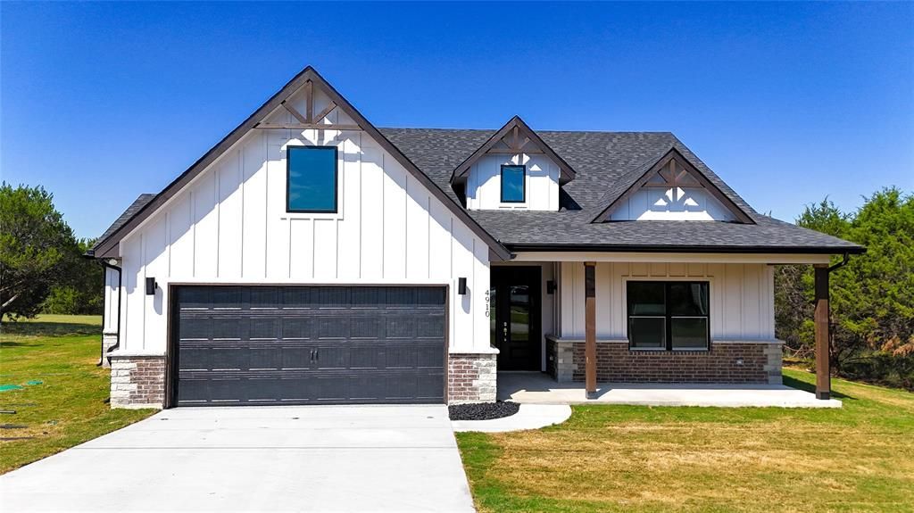 4910 Terlingua Drive, Granbury, TX 76048 Main Photo