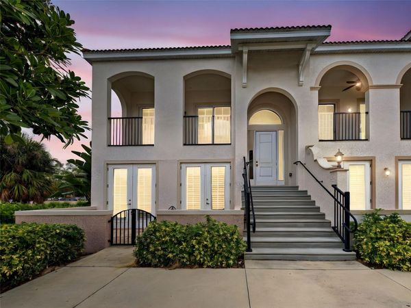 445 NOKOMIS AVENUE S, Unit 210, VENICE, FL 34285