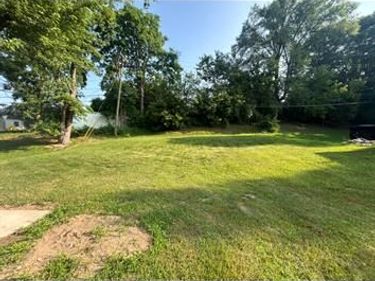 2087 E Walton Boulevard, Auburn Hills, MI 48326