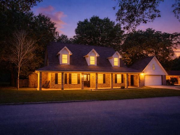 329 Skyline Circle, Crestview, FL 32539