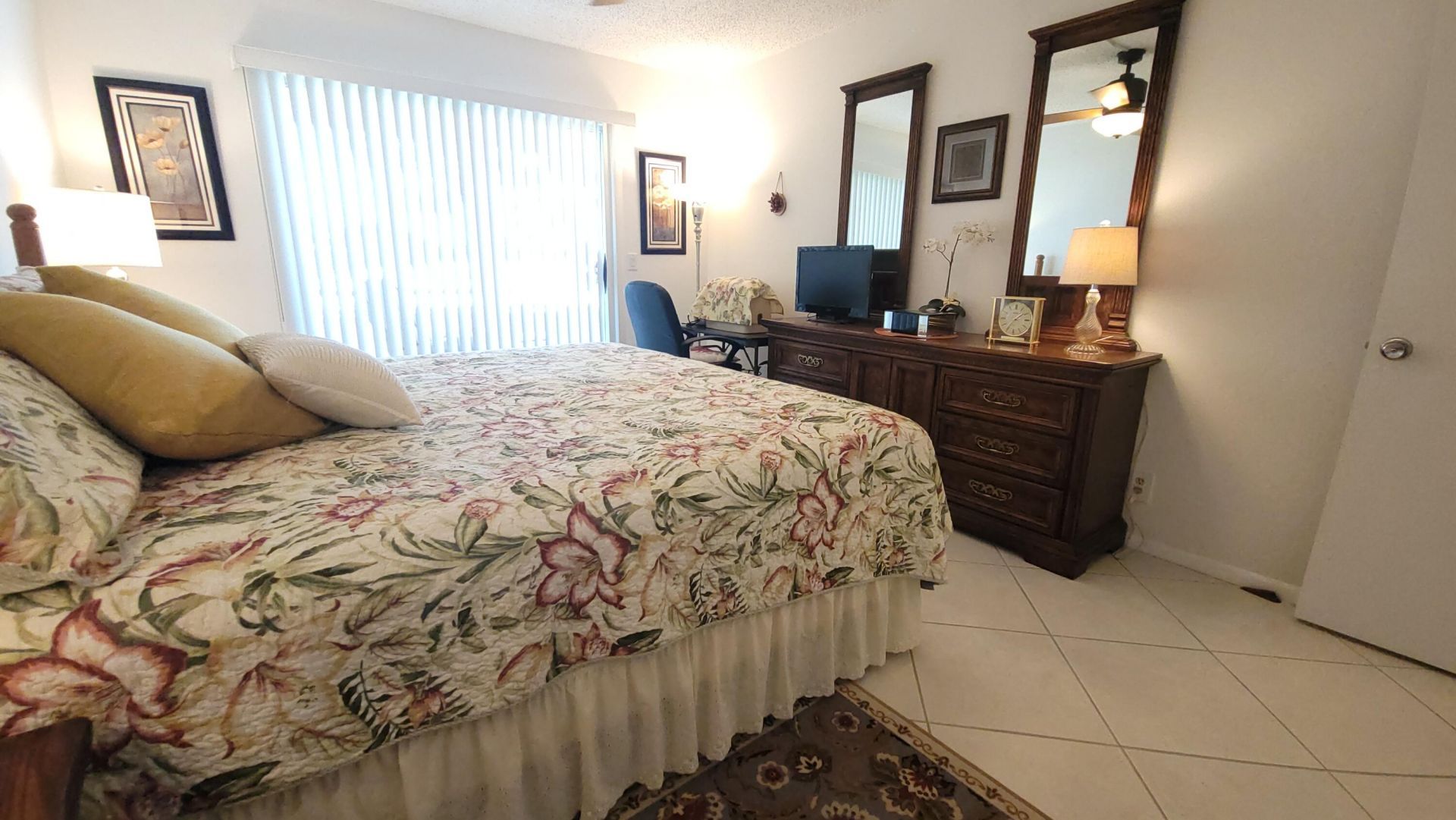 209 Greenbrier A, West Palm Beach, FL 33417 Photo