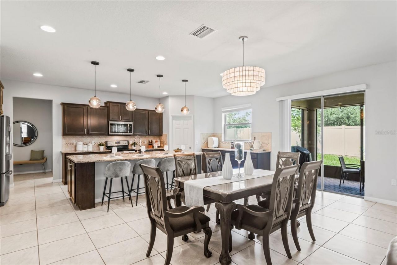 4514 Highfalls Drive, Valrico, FL 33594 Photo