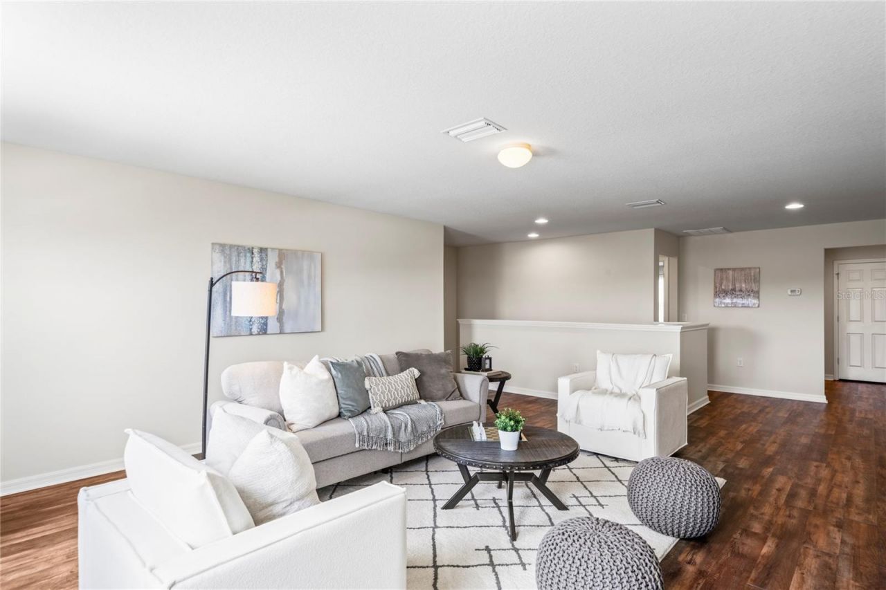 4514 Highfalls Drive, Valrico, FL 33594 Photo