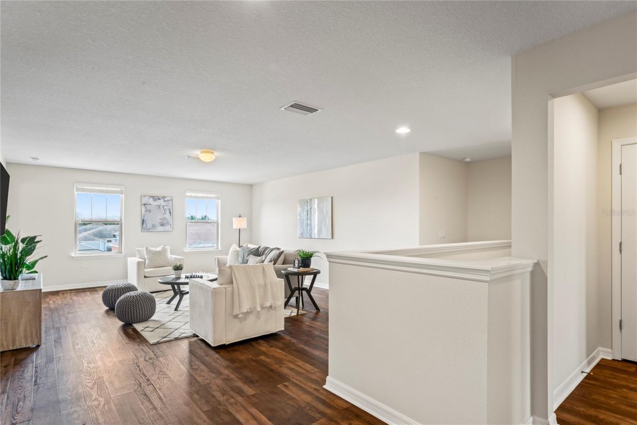 4514 Highfalls Drive, Valrico, FL 33594 Photo